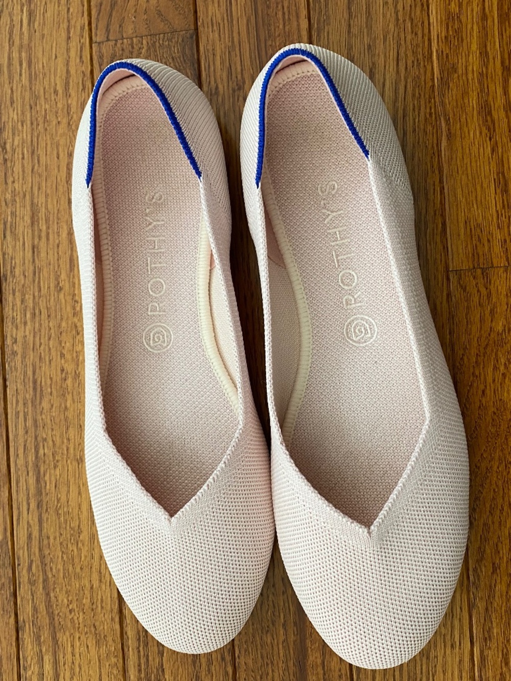 Light pink Rothys